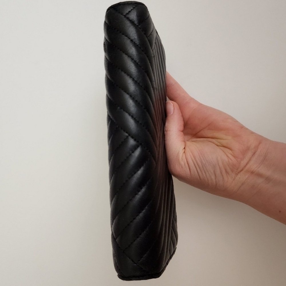Chanel Black Quilted Leather Wallet Clutch - Picture 13 of 16